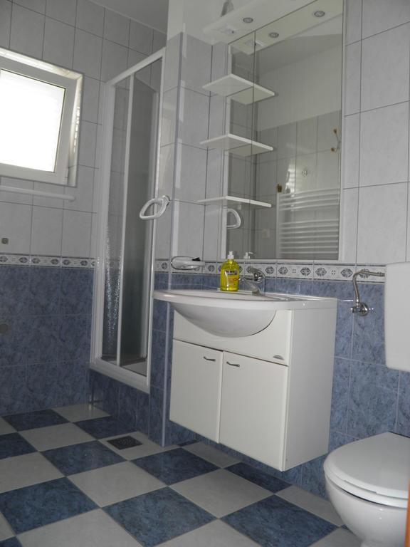 Apartmani Galeb Put Grande 25 Biograd Na Moru Exterior foto